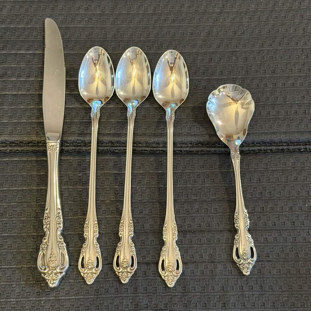Oneida Community Stainless Samantha 1 Knife, 3 Iced Tea Spoons, 1 Sugar